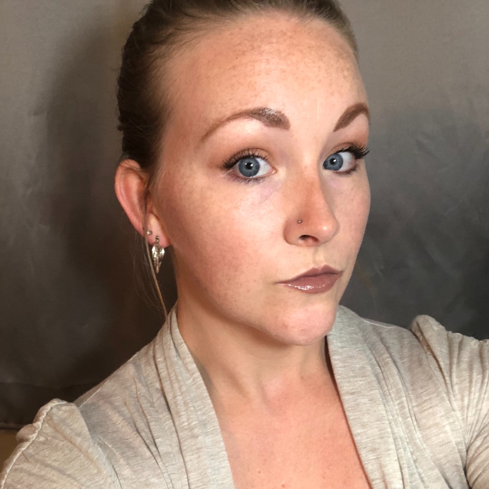 Meet your Posher, Chelsy-ann
